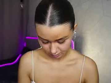 realtryit – webcam model profile photo Image 8