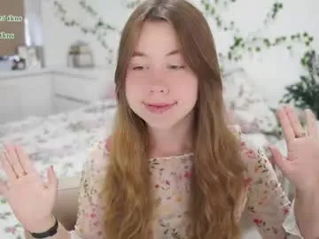 your_dolls – webcam model profile photo Image 4