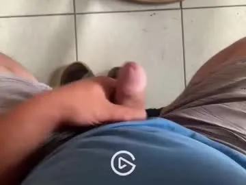 realtryit – webcam model profile photo Image 9