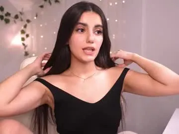 roxannegomez_ – webcam model profile photo Image 8