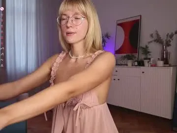 realtryit – webcam model profile photo Image 12