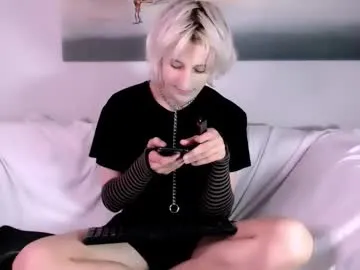 nina_mon – webcam model profile photo Image 9