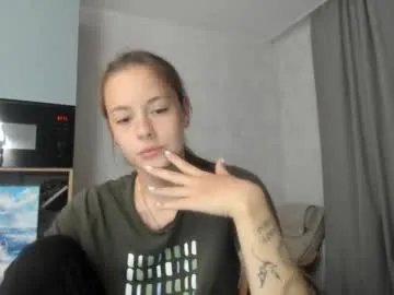 angelsofaurora – webcam model profile photo Image 11