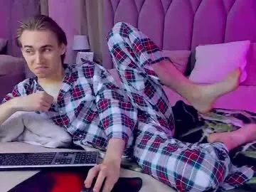 petites_perles – webcam model profile photo Image 14