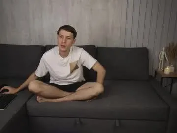 ewagreen – webcam model profile photo Image 14