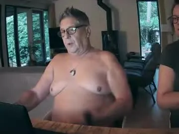 loving_ladies – webcam model profile photo Image 17