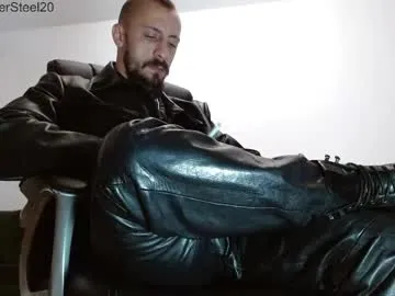 sweetyoops – webcam model profile photo Image 10