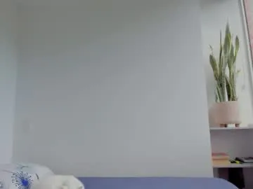 realtryit – webcam model profile photo Image 16