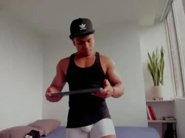 realtryit – webcam model profile photo Image 8