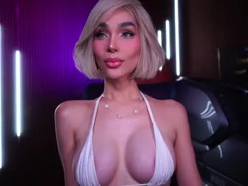 emahallee – webcam model profile photo Image 10