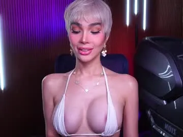 emahallee – webcam model profile photo Image 11