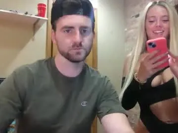 ErikaBonnie – webcam model profile photo Image 3