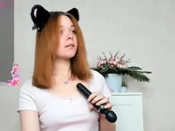 vivy_ – webcam model profile photo Image 14