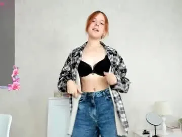 vivy_ – webcam model profile photo Image 8