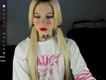 your_little_eva – webcam model profile photo