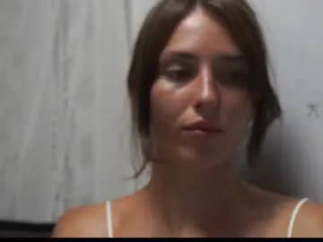 realtryit – webcam model profile photo Image 2