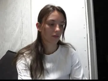 realtryit – webcam model profile photo Image 7