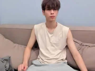 nina_mon – webcam model profile photo Image 11