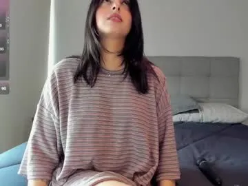 cammiila – webcam model profile photo Image 9