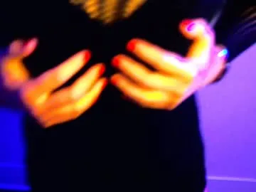 sexy_hot_friends_ – webcam model profile photo Image 2