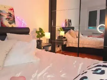 heaven_gall_ – webcam model profile photo Image 16