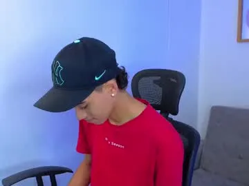 littlejennifer18 – webcam model profile photo Image 18