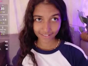 realtryit – webcam model profile photo Image 14