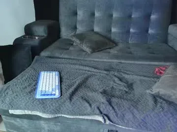 oliversport – webcam model profile photo Image 10