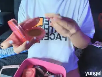 oliversport – webcam model profile photo Image 8