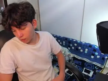 sunnmoonn – webcam model profile photo Image 15