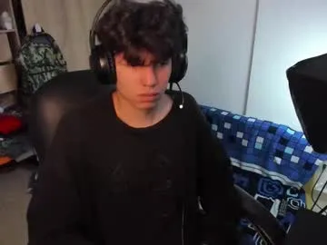 sunnmoonn – webcam model profile photo Image 16