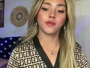 petites_perles – webcam model profile photo Image 10