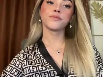 petites_perles – webcam model profile photo Image 2