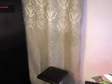 sayluna – webcam model profile photo Image 17