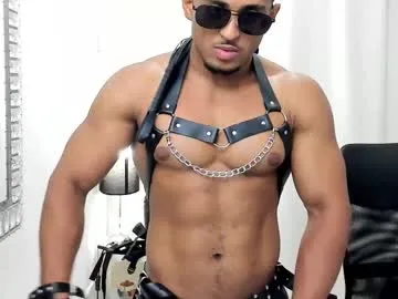 IngridSaint – webcam model profile photo Image 6