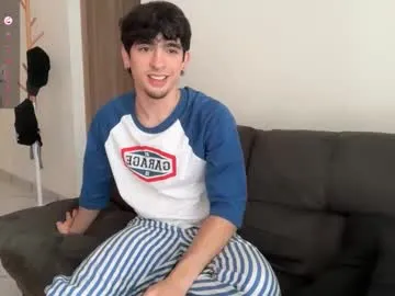 couple_of_fire_ – webcam model profile photo Image 18