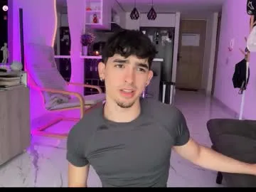 couple_of_fire_ – webcam model profile photo Image 2