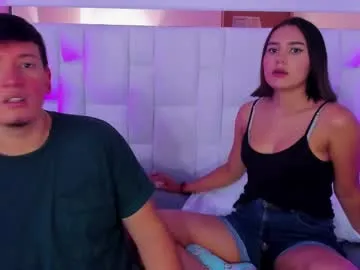 tiameakin – webcam model profile photo Image 11