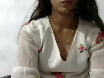 realtryit – webcam model profile photo Image 3