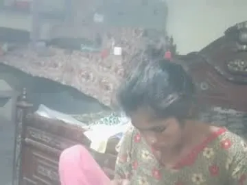 loving_ladies – webcam model profile photo Image 6