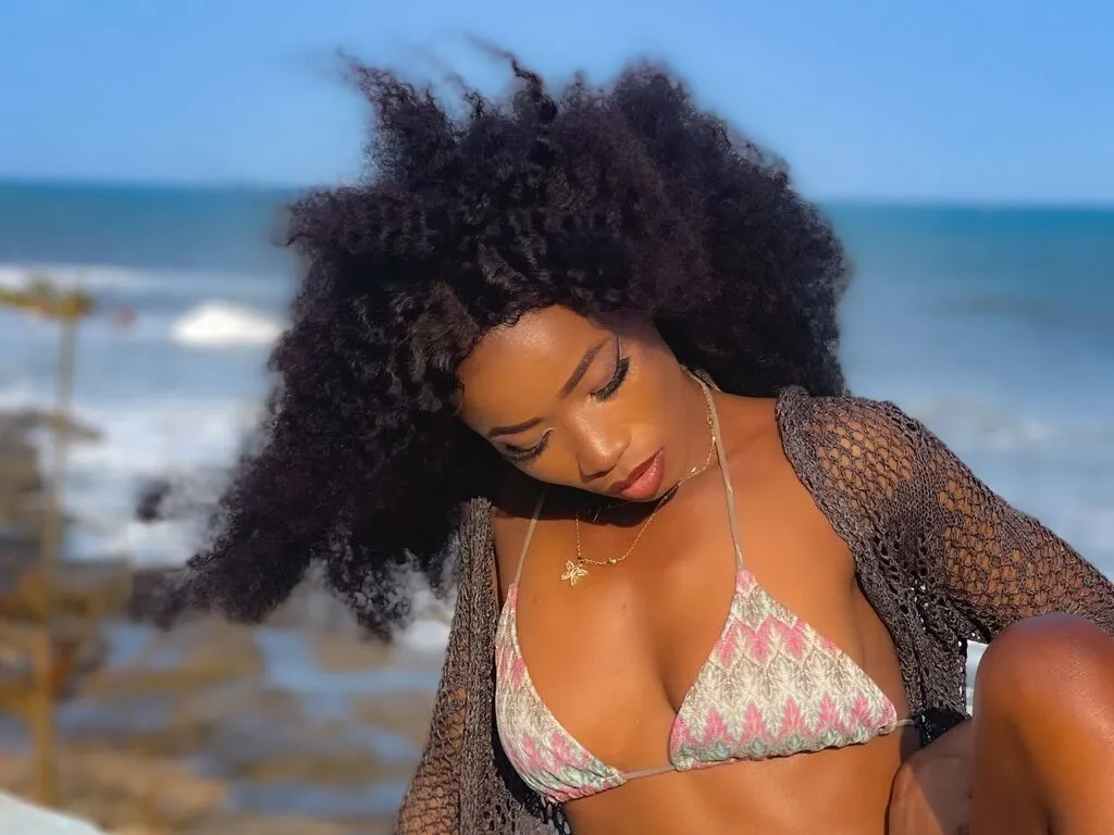 ElliePeyton – webcam model profile photo