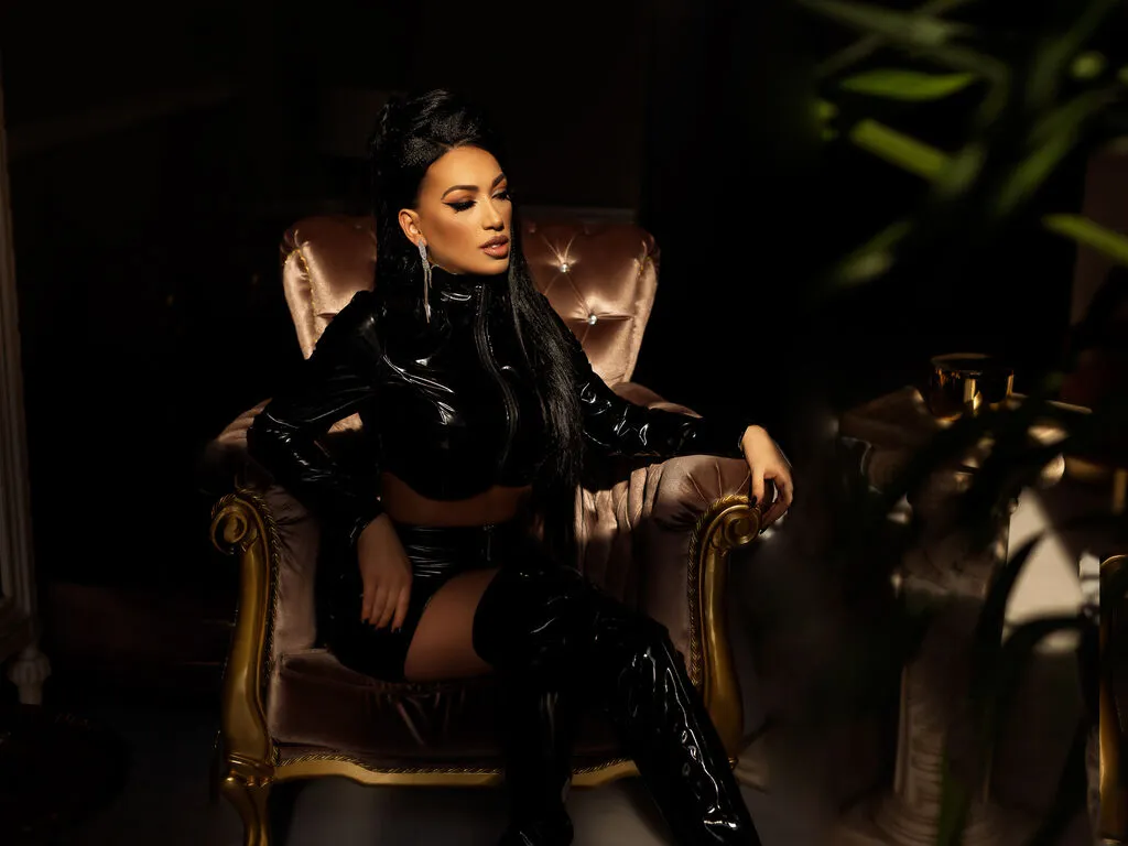 MikaelaJensen – webcam model profile photo