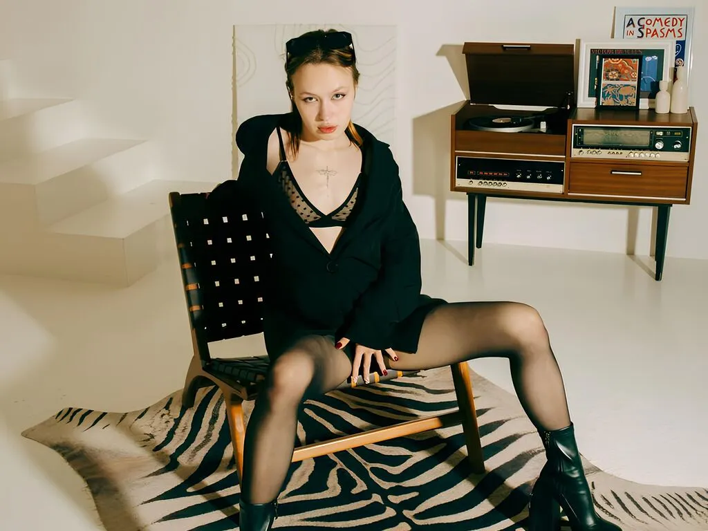 SelinDionis – webcam model profile photo